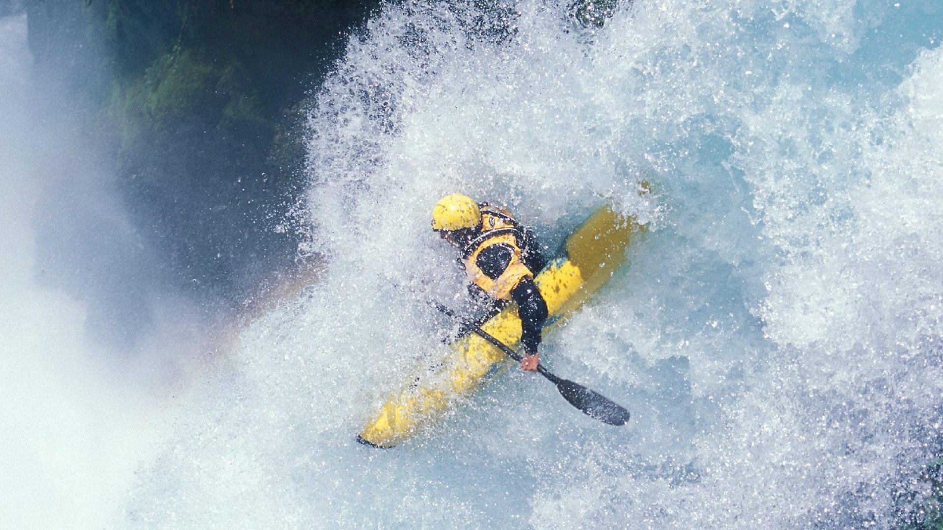 里奇·麦考：从全黑队的基石到橄榄球历史的传奇，麦奇里湖